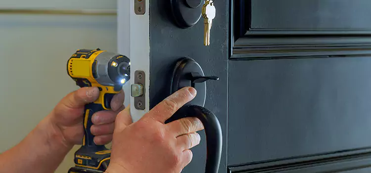 Commercial Door Lock Installation Lake Jackson