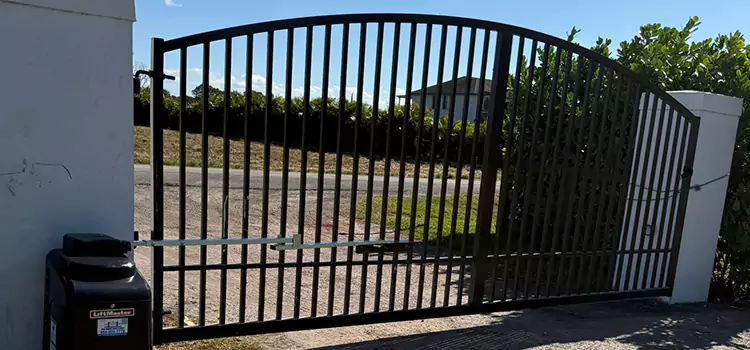 Driveway Fence Repair Lake Jackson